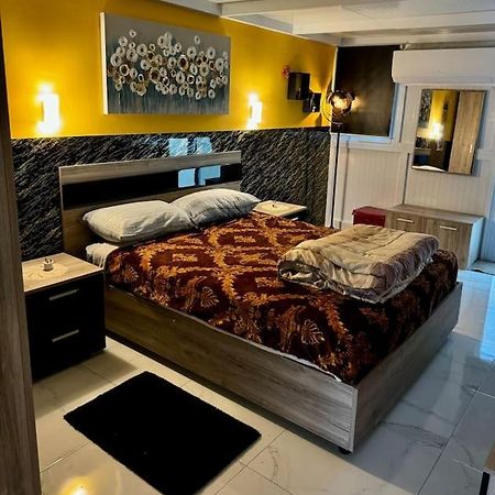 Cute Penthouse Apartment Марсаскала Екстериор снимка