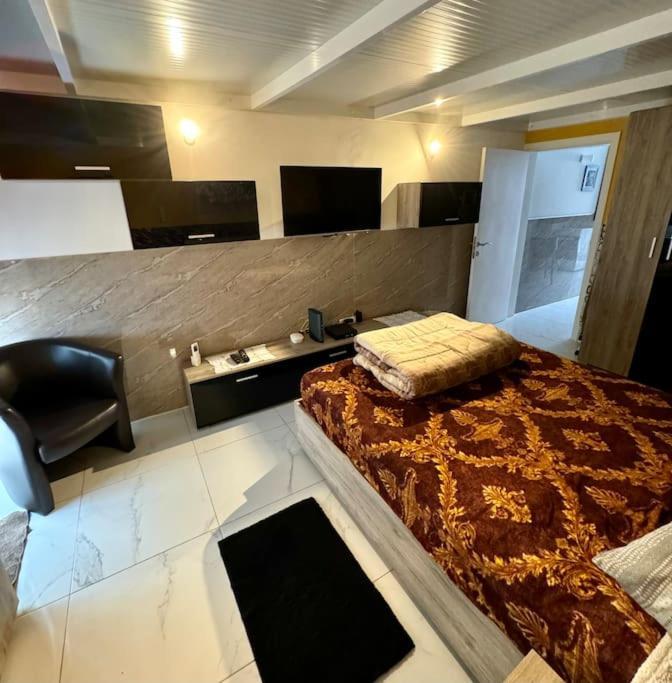 Cute Penthouse Apartment Марсаскала Екстериор снимка