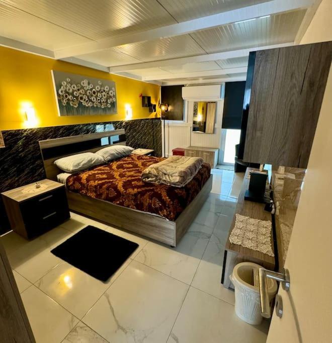 Cute Penthouse Apartment Марсаскала Екстериор снимка
